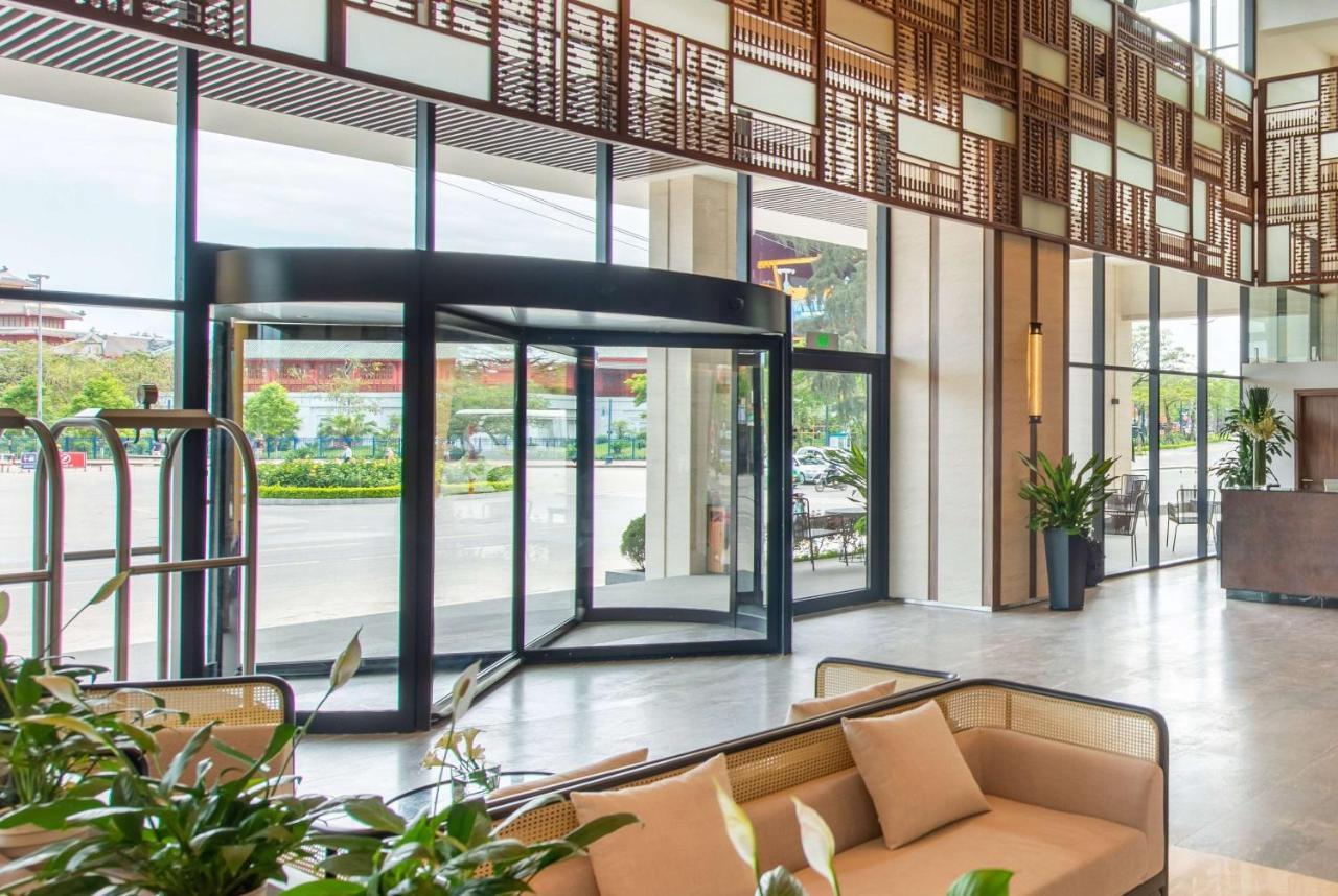 Hotel Soleil Ha Long, Trademark Collection By Wyndham Bagian luar foto