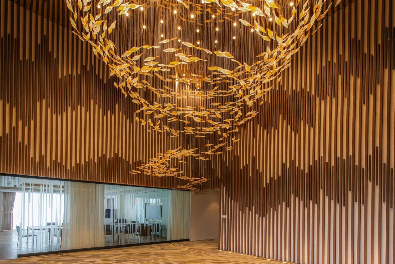 Hotel Soleil Ha Long, Trademark Collection By Wyndham Bagian luar foto