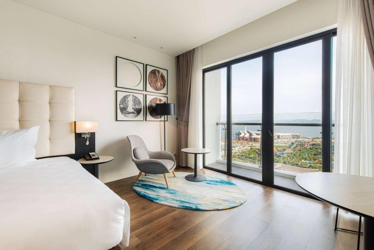 Hotel Soleil Ha Long, Trademark Collection By Wyndham Bagian luar foto