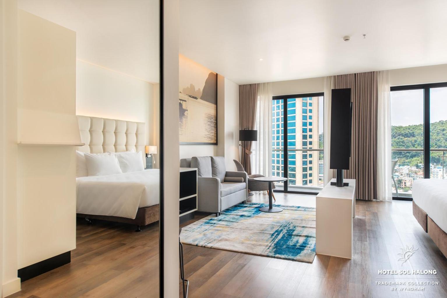 Hotel Soleil Ha Long, Trademark Collection By Wyndham Bagian luar foto