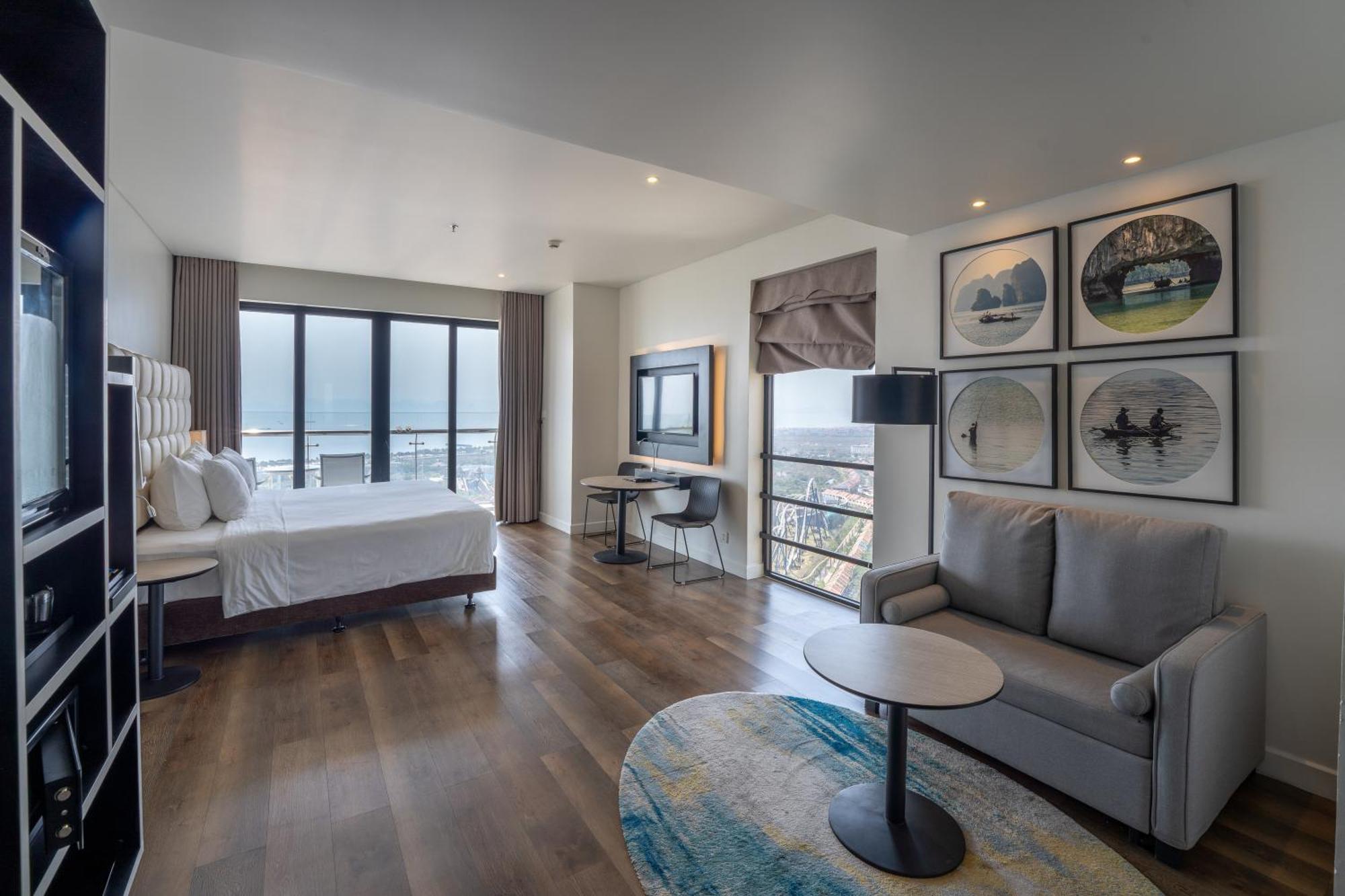 Hotel Soleil Ha Long, Trademark Collection By Wyndham Bagian luar foto